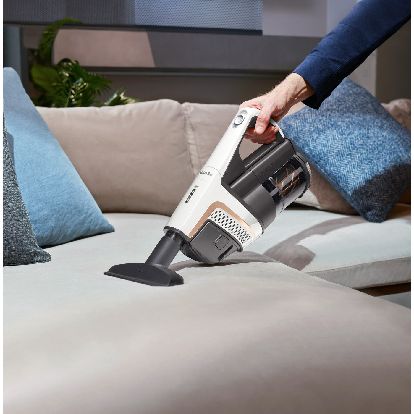 Miele Triflex HX2 Cordless Vacuum Cleaner Vacuum Plus Canada Vacuum Plus Canada